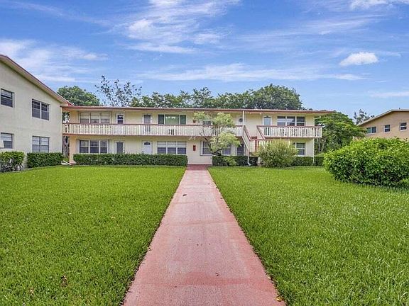 4th image of 34 Camden B