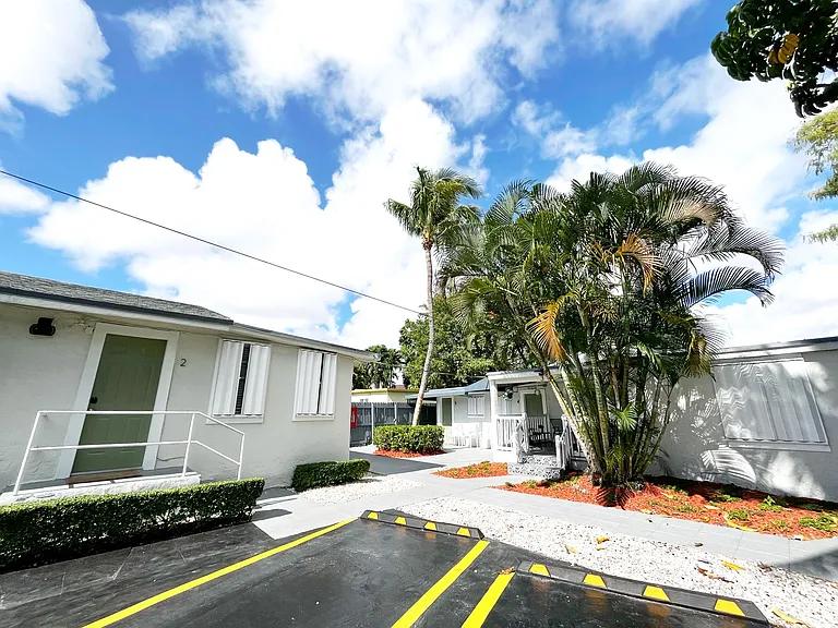 3147 SW 17th St #2 — Photo 30