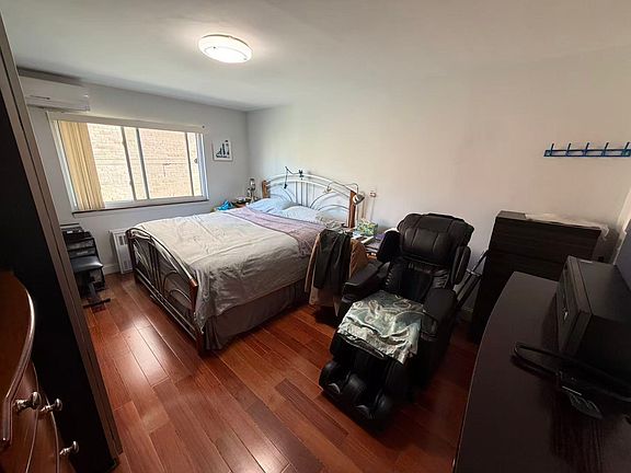 2nd image of 8402 58th Ave