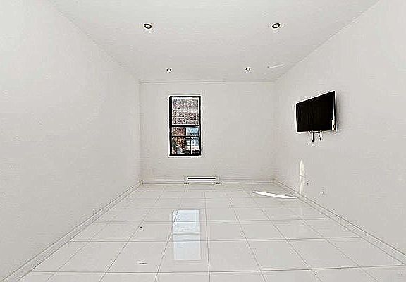 4th image of 606 W 137th St #6A