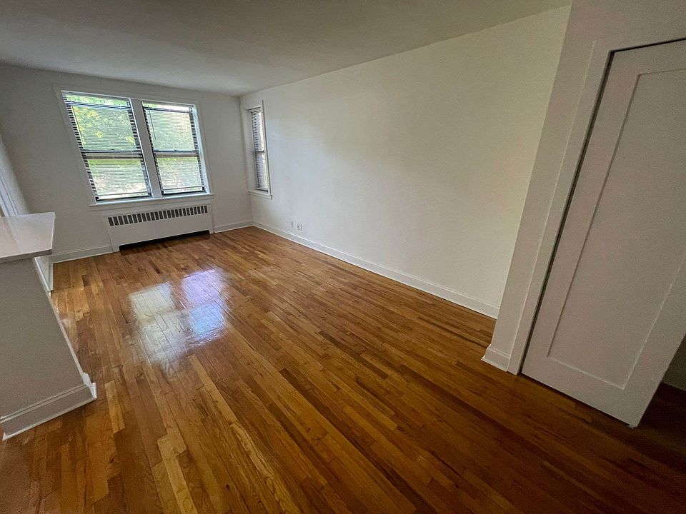 1st image of 75-05 113th St #3E