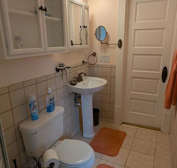 212 Chestnut Ave NE — Photo 42