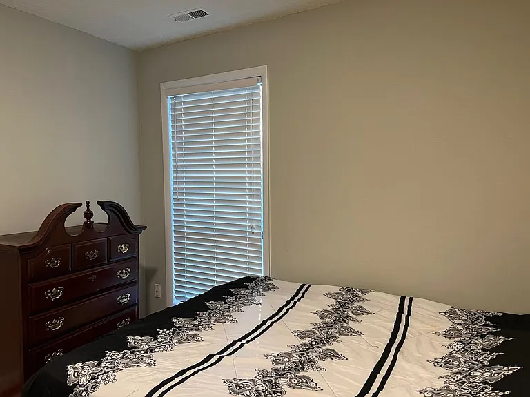 6321 Lakehaven Dr — Photo 11