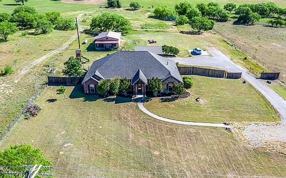 4th image of 2481 Fm Road 1189