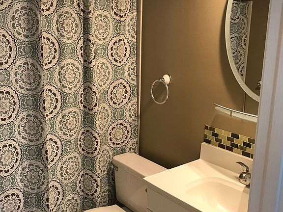 2nd image of 1903 Barber Ave