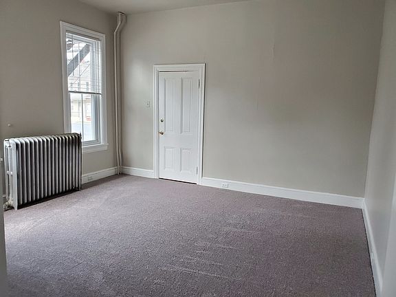5th image of 41 N 6th St APT 1