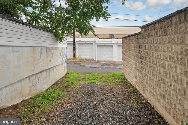 3513 Chestnut Ave — Photo 23