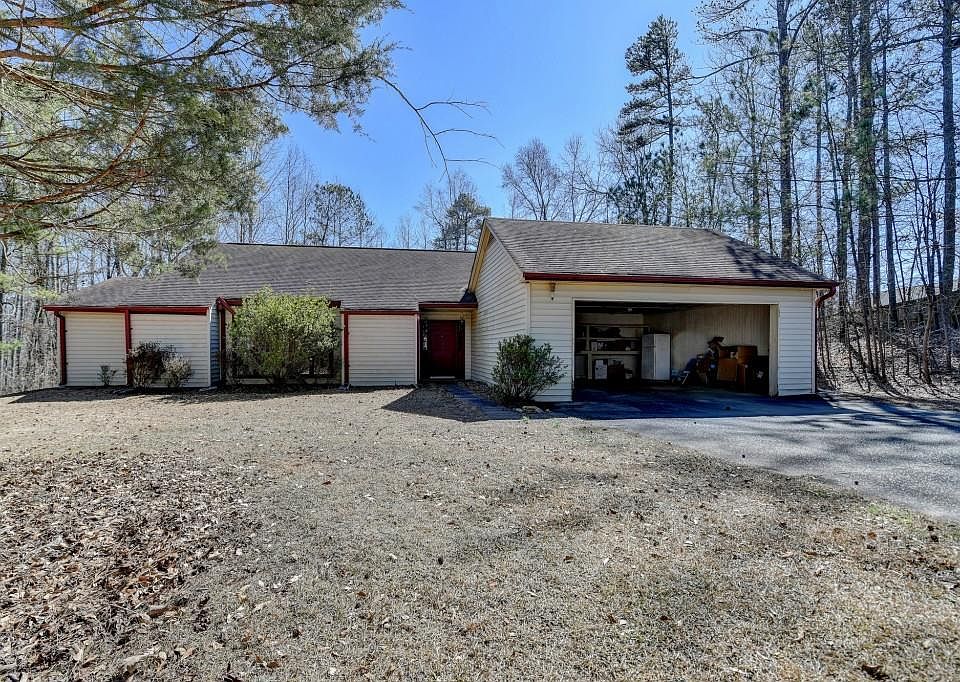 1st image of 617 Rock Springs Rd
