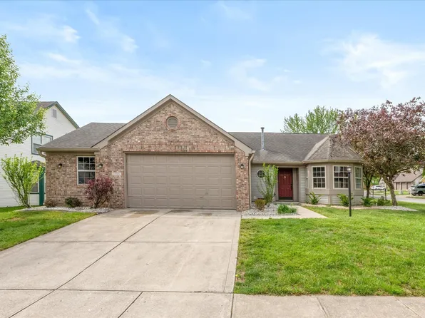 1283 Easton Point Dr, Greenwood, IN 46142