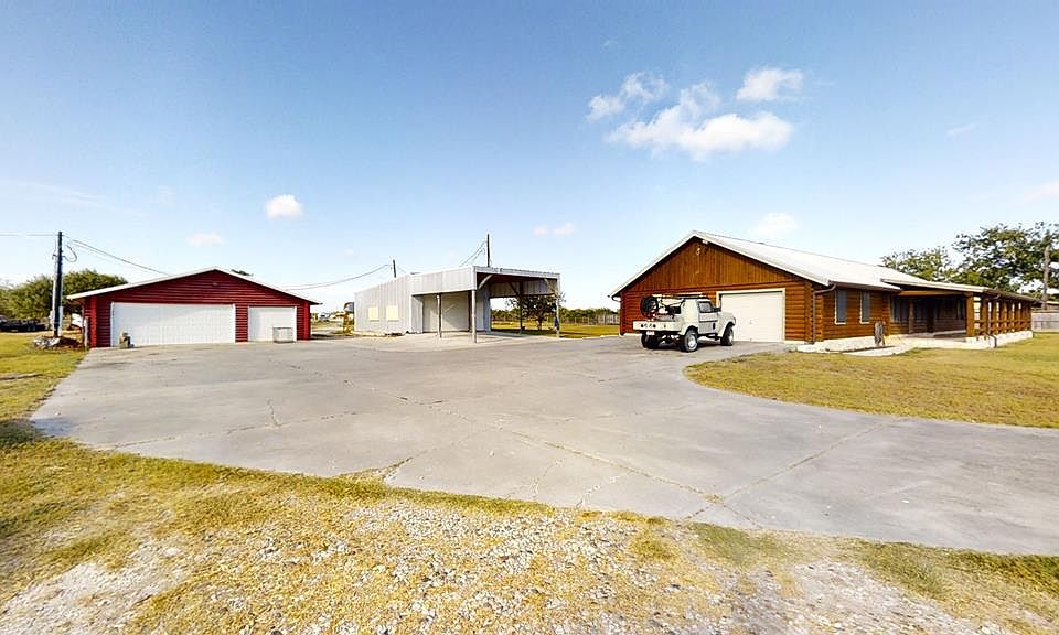 1st image of 2480 Bentwood Ln
