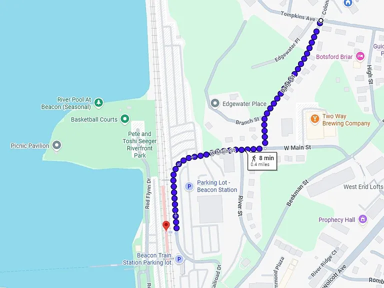 8 minute walk to train