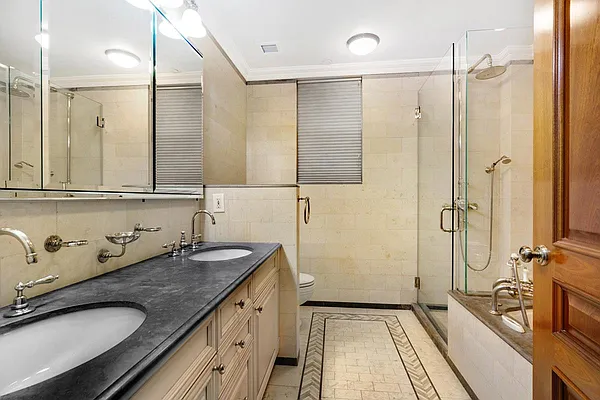 Rented by Time Equities Brokerage | media 30