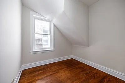 2112 N Avers Ave #1 — Photo 11