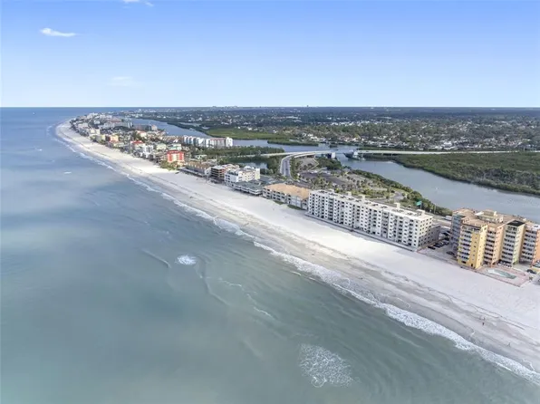 18650 Gulf Blvd APT 405, Indian Shores, FL 33785