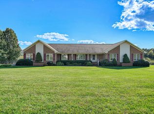 143 Plantation Dr, Fincastle, VA 24090