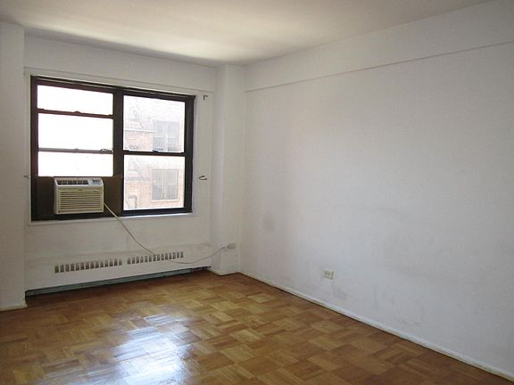 4th image of 385 W 145th St #4B2
