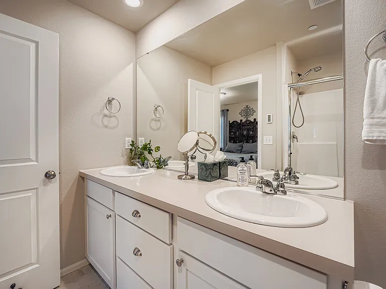 32668 Steamboat Ln — Photo 14