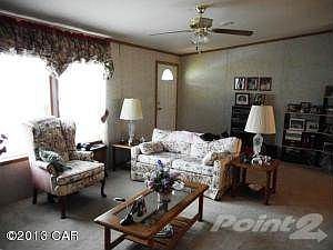 Living Room  (3)