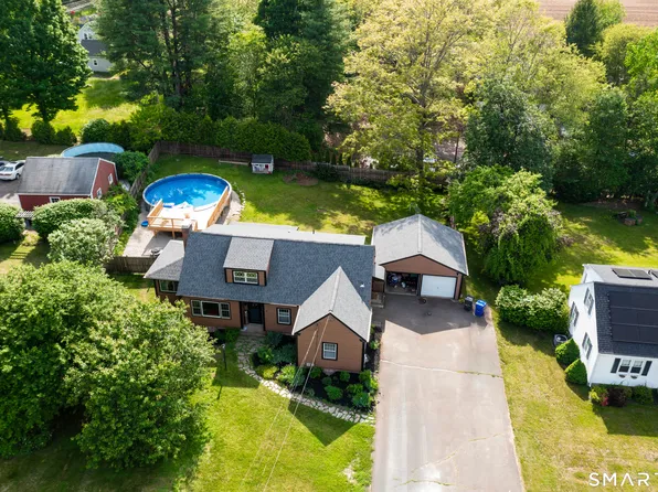 9 Sunset Drive, Somers, CT 06071