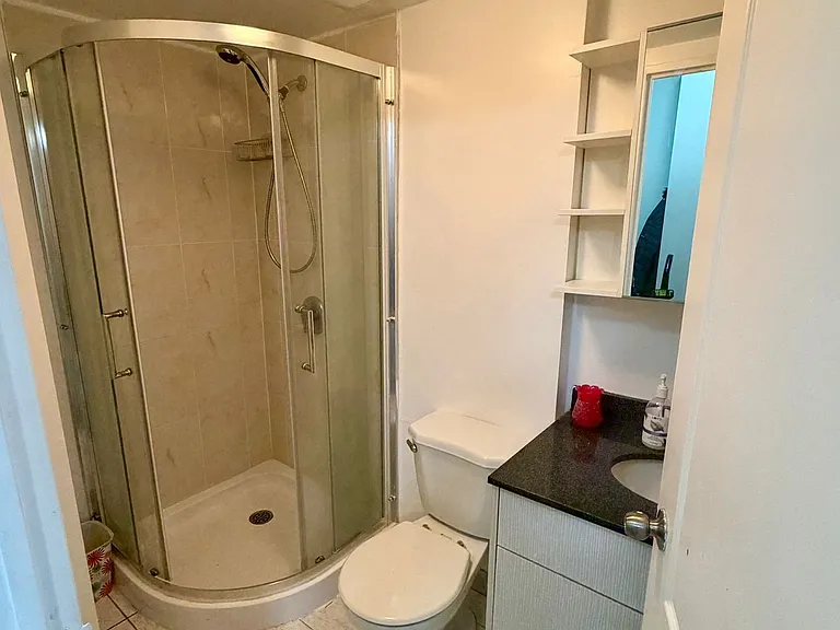 7405 Goreway Dr #414 — Photo 16