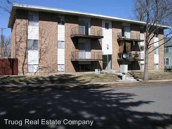 1st image of 1132 W 41st Ter APT 5