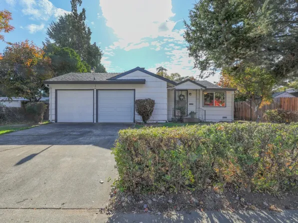 8956 Rosewood Dr, Sacramento, CA 95826