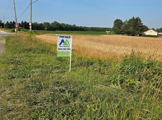 Wales Ridge Rd, Memphis, MI 48041