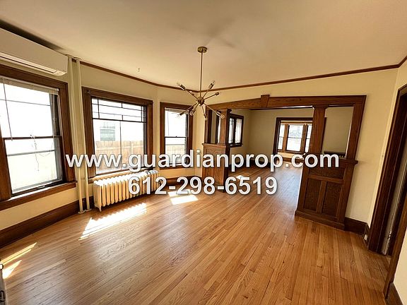 2nd image of 104 Snelling Ave N #104