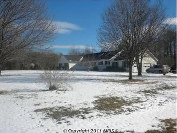 21 Traveller Cir, Montross, VA 22520