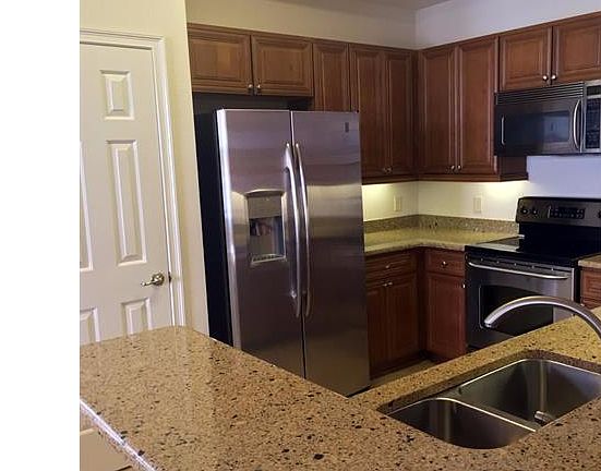 4th image of 10454 Smokehouse Bay Dr #39102