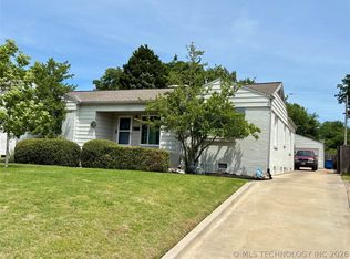 927 S Toledo Ave, Tulsa, OK 74112