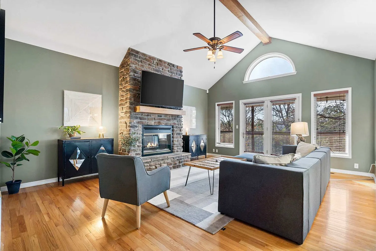 3 bed, 3.0 bath, $3,873 — Photo 2