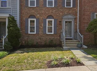 3 Castle Cliff Ct, Silver Spring, MD 20904