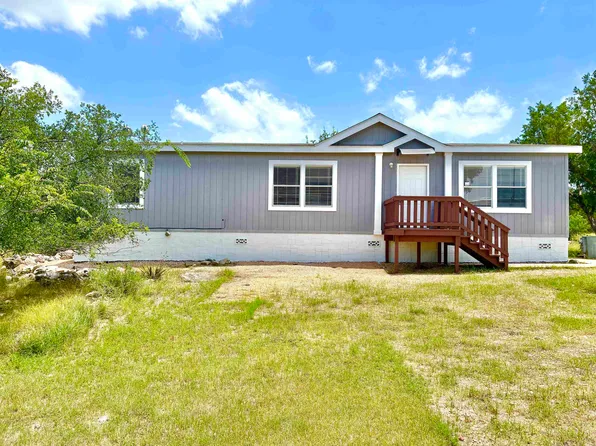 2203 25th Street, Horseshoe Bay, TX 78657-9999