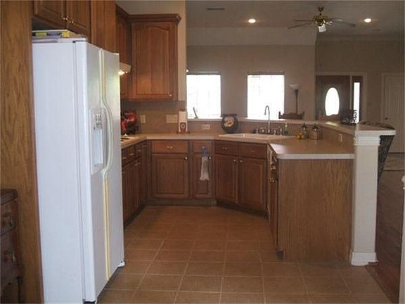 3rd image of 204C Clearview Ave