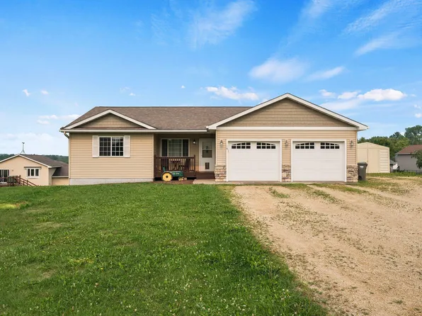 106 Prairie Cir, Woodville, WI 54028