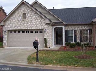 604 Kinloch Dr, Winston Salem, NC 27107
