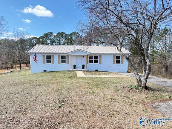 2nd image of 464 Section Mountain Rd