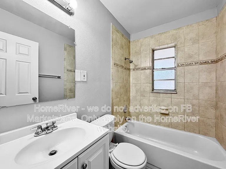 4903 S 85th St — Photo 18