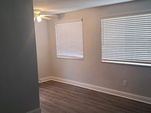 4762 Livingroom- diningroom_01182023