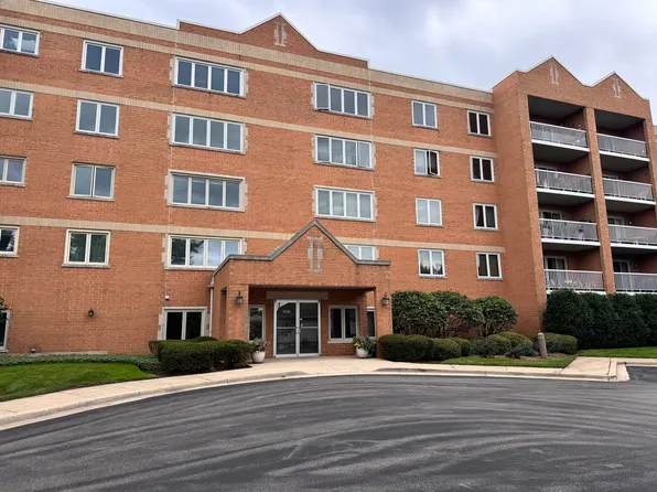 7450 N Waukegan Rd APT 404, Niles, IL 60714