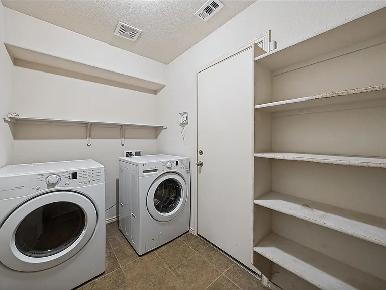 3500 Savage Springs Dr — Photo 11
