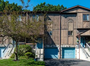 2202 Alpine Trl, Neptune, NJ 07753