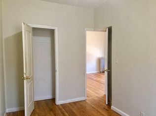 8933 213th St, Jamaica, NY 11427