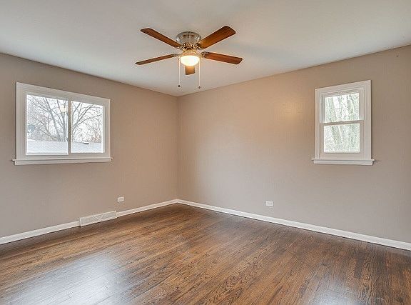 2nd image of 648 Lexington Dr