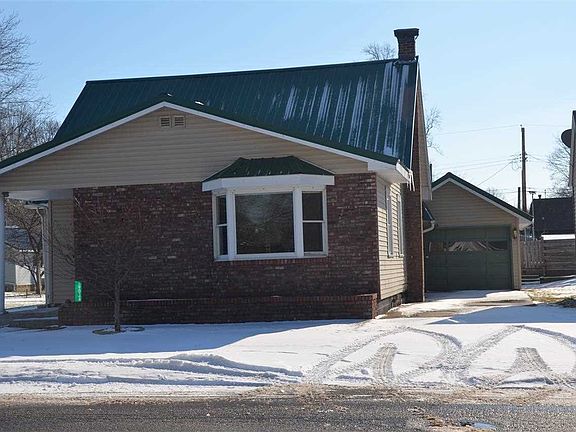 2nd image of 19034 5th St