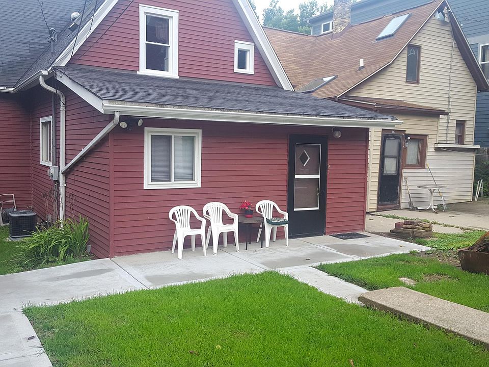 1st image of 2530A N Bartlett Ave #2