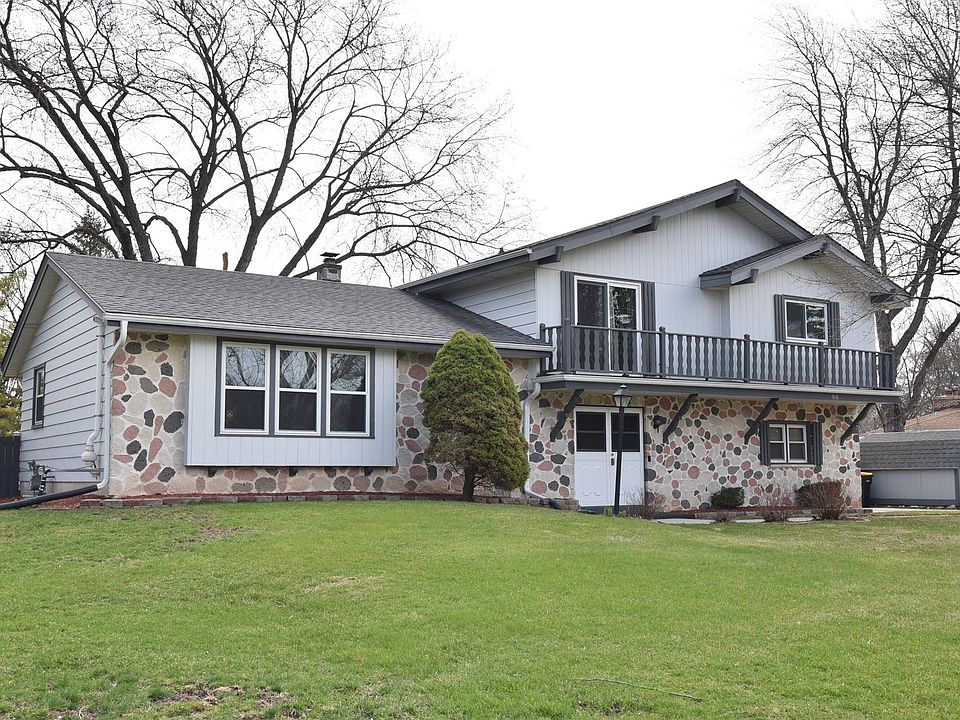 1st image of 9038 N Pearlette Ln