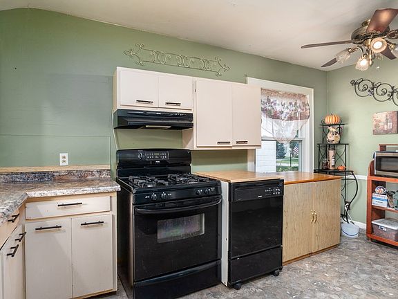 5th image of 254 Cardinal Ln