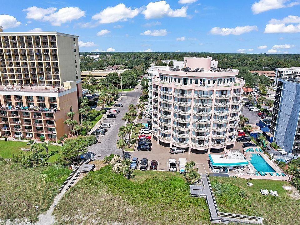 1st image of 202 70th Ave N #705